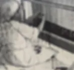 Berber-woman-weaving-on-loom.jpg