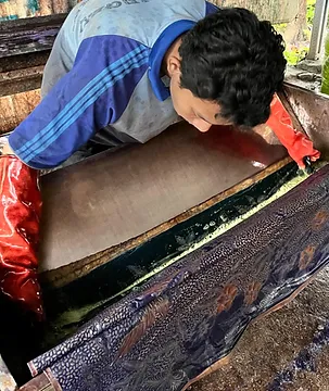 Hand-Dyeing-Batik.jpg