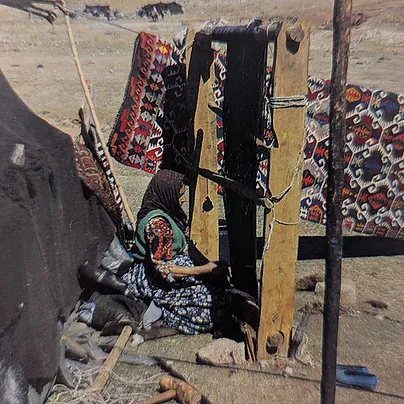 Vintage-photo-of-turkish-women-weaving.jpg